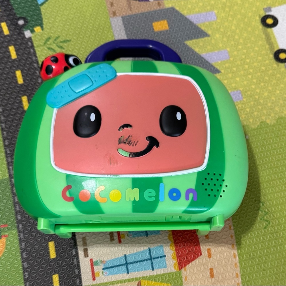 Green Musical Toy